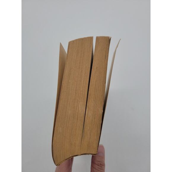 Modern Times: The World from the Twenties to the Eighties; Johnson, Paul 1985 - Picture 10 of 10